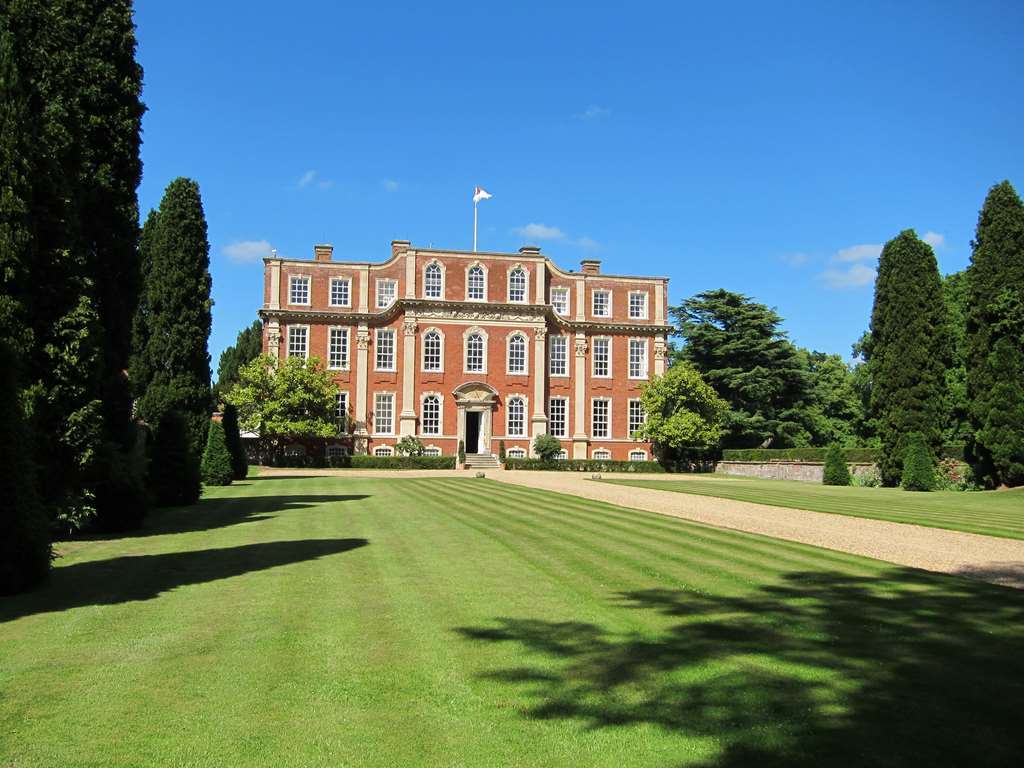 Chicheley Hall Ngoại thất bức ảnh