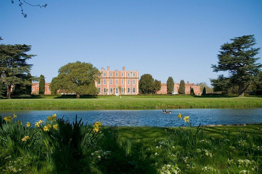 Chicheley Hall Ngoại thất bức ảnh